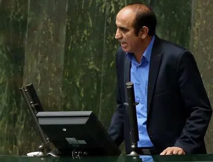 دولت و مجلس با همفکری به غم نان بازنشستگان پایان دهند