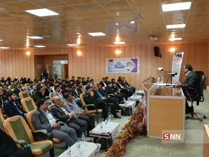 سمیناری با موضوع &laquo;از اغتشاشات بنزینی تا انتخابات مجلس&raquo; در دانشگاه پیام&zwnj;نور سیرجان برگزار شد