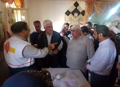 مسئولان روستا&zwnj;های مرکزی را مبدا خرید و فروش محصولات صنایع دستی قرار دهند