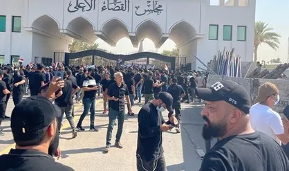 جریان صدر خواستار برکناری رئیس دستگاه عالی قضایی عراق شد