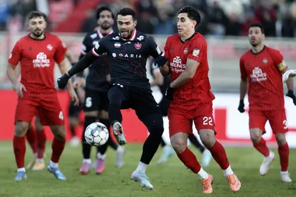 تراکتور و پرسپولیس در سکوت یادگار به جنگ صدر می&zwnj;روند