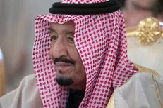 جزئیات جدید از تیراندازی در کاخ پادشاه/ ملک سلمان از کاخ خارج شد