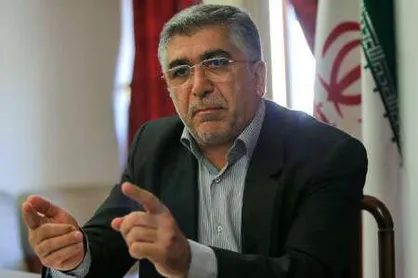 عدم اتصال بین شورای عالی انقلاب فرهنگی و دولت/ سیاست گذاری توسعه کشور باید خارج از بدنه دولت انجام شود