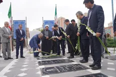 ادای احترام وزیر ارتباطات به شهدای والامقام اردبیل