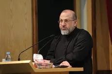 دستغیب: دیوان محاسبات بر شرکت‌های شبه دولتی نظارت دقیق می‌کند