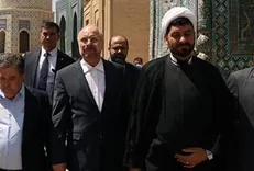 بازدید مشترک رؤسای مجالس ایران و ازبکستان از مراکز فرهنگی و تاریخی سمرقند / تأکید بر رفع موانع توسعه صنعت گردشگری دو کشور