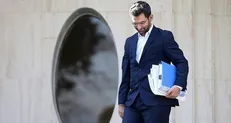 احتمال رسیدگی به شکایت از وزیر ارتباطات در سال آینده