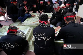 دسته عزاداری روز عاشورا حسینی