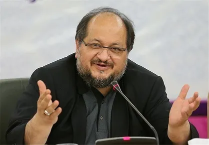 بازار پوشاک را مفت و مجانی واگذار کردیم