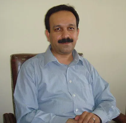 بسیاری از دانشجویان دانشگاه گیلان در دانشگاه&zwnj;های دولتی پذیرش می&zwnj;شوند/ الکترونیکی شدن بخش&zwnj;های مختلف دانشگاه