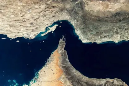 حق بیمه عبور از تنگه هرمز ۲۵ برابر شد