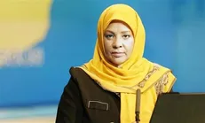 تقدیر از مرضیه هاشمی در جلسه شورای اجتماعی زنان و خانواده