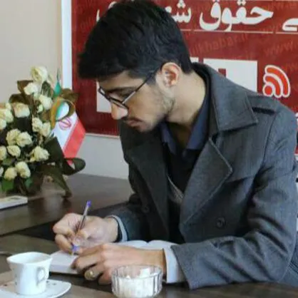 عده&zwnj;ای خون شهید را هم دستمایه سیاسی&zwnj;بازی خود می&zwnj;کنند
