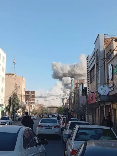 دفتر مجلس خبرگان رهبری در قم مورد اصابت دشمن صهیونی-آمریکایی قرار گرفت