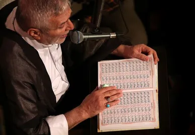 صوت/ مراسم شب سیزدهم ماه مبارک رمضان با نوای حاج منصور ارضی