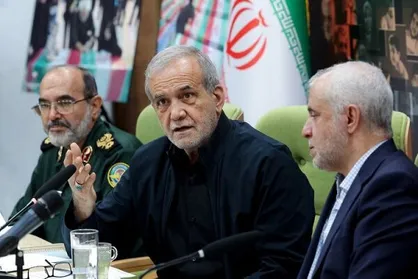 پزشکیان: بازگرداندن مهاجران افغانستانی اقدامی ضروری و به نفع خودشان است