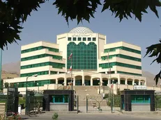 آغاز میتینگ‌های سیاسی جریان خاص در استانداری همدان