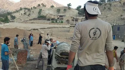 محسن حججی؛ پای ثابت اردوهای جهادی/ برخی جای کمک به مستضعفین، کارشان نشستن بر سفره انقلاب است