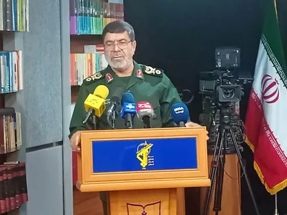 دشمن چهره&zwnj;ای غیرواقعی از خانواده سپاه ترسیم کرد/ صهیونیست&zwnj;ها باید تاوان قطره قطره خون شهدا را بپردازند