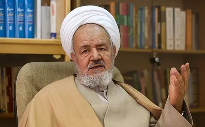 حجت الاسلام سعیدی: جبهه استکبار نمی&zwnj;خواهد کسی را در مقابل خودش ببیند / الگو شدن در دنیا پر از ظلم و جور هزینه دارد + فیلم