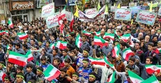 آمریکا فکر می‌کند با تحریم ملت ایران را مجبور به تسلیم می‌کند/ نگران سازش‌کارانی هستیم که غرق خیال‌بافی و ارتباط با غرب شده‌اند