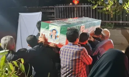 گزارش خبرنگار SNN TV از مراسم وداع با پیکر شهید سید داود شیروانی در معراج&zwnj;الشهدا شهرکرد+فیلم