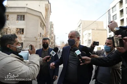 درویش: آجرلو طرفدار متعصب پرسپولیس بوده است/ مدیرعامل استقلال رفتار بچه ۱۵ ساله را انجام داد