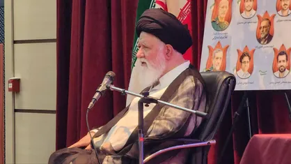 آیت&zwnj;الله علم&zwnj;الهدی: دانشگاه&zwnj;ها خط مقدم مقابله با جنگ ترکیبی دشمن هستند/ بسیج اساتید عامل حفظ اصول انقلاب در محیط دانشگاهی است