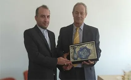 استقبال رئیس نمایشگاه کتاب تونس از میهمانی ویژه ایران
