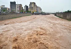 احتمال سیلاب ناگهانی در ۳ استان/ افزایش دما به ۵۰ درجه در خوزستان و ایلام