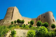 اختصاص ۳۵۰ میلیون تومان اعتبار فوری برای ترمیم قلعه فلک‌الافلاک خرم‌آباد