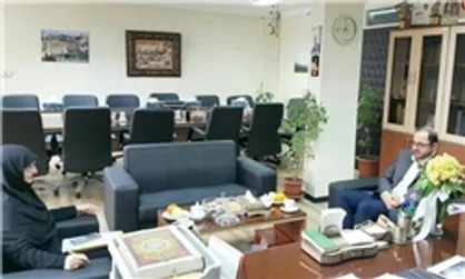 توزیع رایگان کتاب بین دانش&zwnj;آموزان مناطق محروم در طرح &laquo;عید و داستان&raquo;