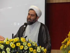 مبارزه با تفکر مارکسیستی همانند حضور در جبهه مقاومت است