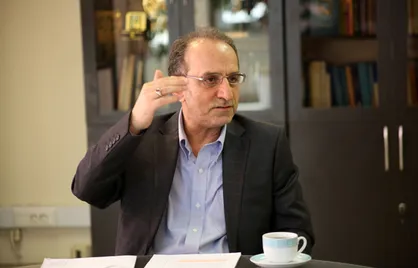 پایان&zwnj;نامه آتش نمی&zwnj;زنیم