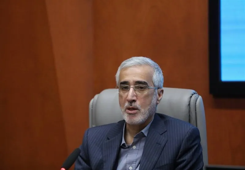 توضیحات رییس سازمان غذا و دارو در خصوص حذف ارز ترجیحی دارو و مواد اولیه/ کشور ما تحت شدیدترین تحریم‌های دارویی قرار دارد + فیلم