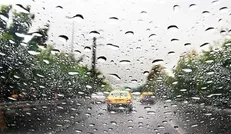 وقوع رگبار و رعدوبرق در نقاط مختلف کشور