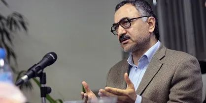 لیلاز: واردات بیل و عروسک در شرایط فعلی تعجب&zwnj;آور است