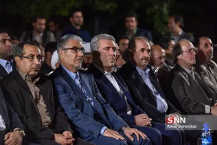 ی