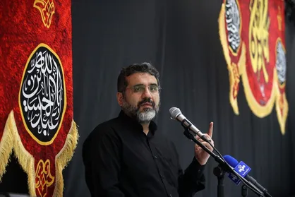 وزیر ارشاد: مهمان نوازی عراقی&zwnj;ها ستودنی است / تلاش همه جانبه دشمن برای بایکوت رسانه&zwnj;ای حماسه اربعین