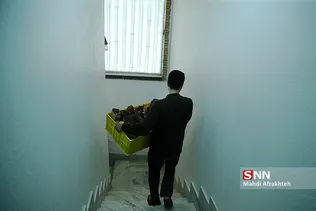 بسته بندی ارزاق برای مستمندان به مناسبت عید غدیر خم