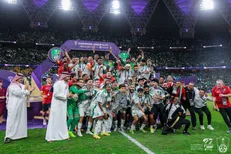 الاهلی قهرمان آسیا شد، اما فقط مقابل استقلال امتیاز از دست داد