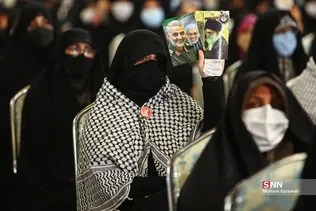 ارتباط تصویری مردم قم با رهبر معظم انقلاب اسلامی