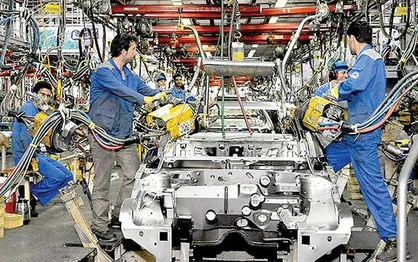 کاهش تولید خودروسازان در سال جدید/ افت ۴۳ درصدی تولید فروردین