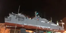 نصب ماکت ناو شهید سلیمانی در گلزار شهدای کرمان/ نمایش نماد اقتدار صنعت دفاعی ایران