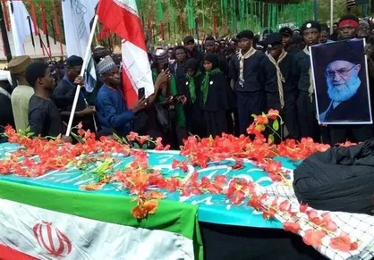 ببینید| تشییع نمادین پیکر رهبر شهید انقلاب اسلامی در نیجریه