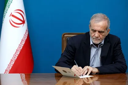 پزشکیان: تجاوز آمریکایی و صهیونیستی به دبستان میناب هرگز از حافظه تاریخی ملت ما زدوده نخواهد شد