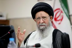 آقای رئیس جمهور، پیگیر مطالبات ۹۰ هزار سهامدار پتروشیمی گلستان باشید + فیلم