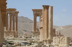 صدمات غریب الوقوع و جبران ناپذیر به میراث فرهنگی کشور با ادامه روند کنونی تعیین حریم آثار