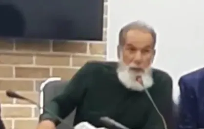 باب وطن&zwnj;فروشی باید بسته شود