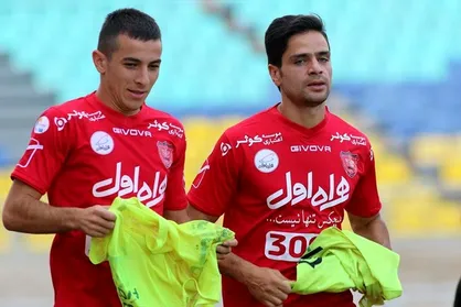 بازی پرسپولیس، زمان دیدار نفت و استقلال خوزستان را تغییر داد